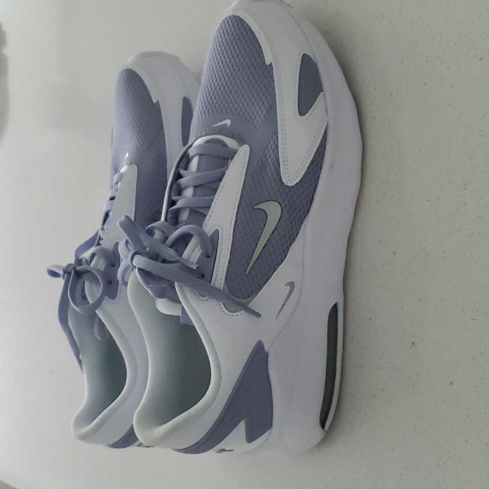 Nike Air Max Bolt